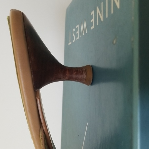 Nine West kitten heel slip on sandals size 6.5 - Picture 6 of 9